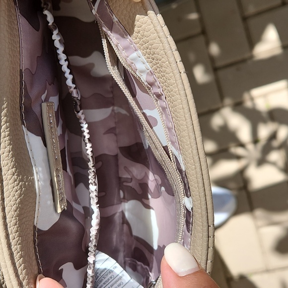 Lug Cream and Brown Clutch with Modern Geometric Free Twilly Mini Cadenece - Picture 3 of 5